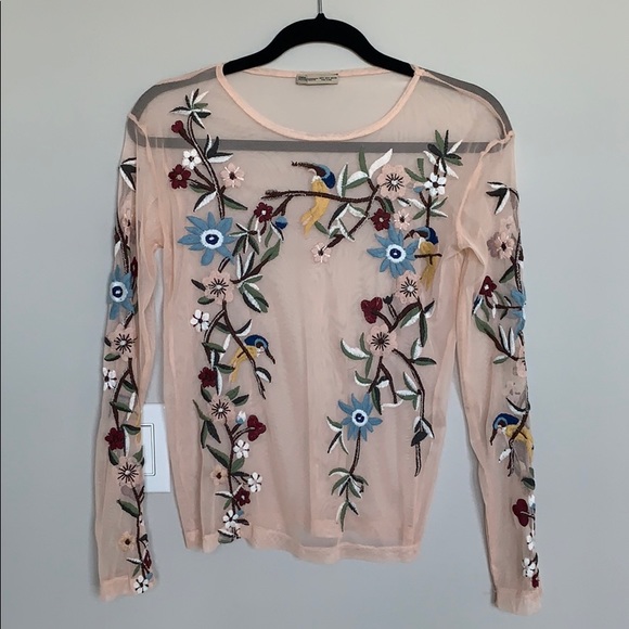 ⭐️SOLD⭐️Sheer Embroidered Top - Picture 1 of 4